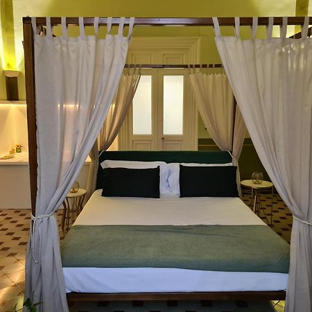 Toscano Palace Luxury Rooms Catania Exterior photo