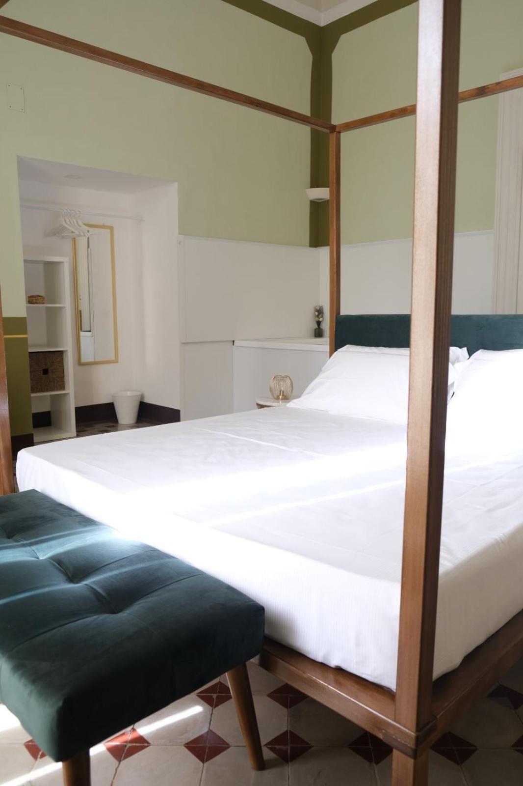 Toscano Palace Luxury Rooms Catania Exterior photo